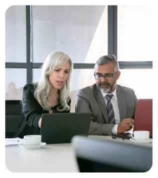 Experten bei der Fallanalyse