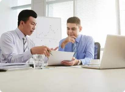 Jurist:innen besprechen grenzüberschreitenden Fall