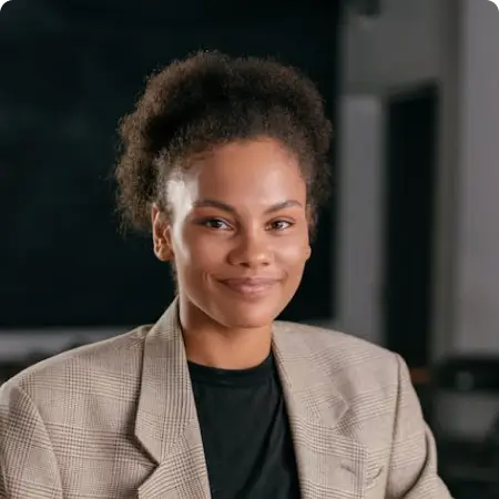 Magdalena Schneider — Spezialistin für Risikoanalyse